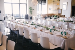 Wedding table arrangement