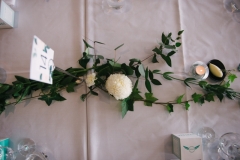 Wedding table runner loose